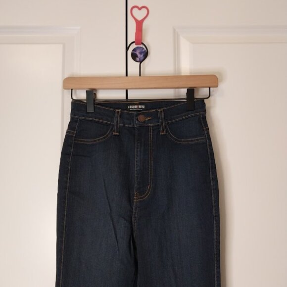 Fashion Nova Juniors Jeans - Picture 4 of 9